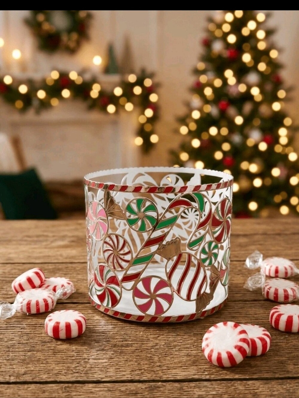 New Bath Body Works Holiday Peppermint Candy Silver 3-wick Candle Holder, Label